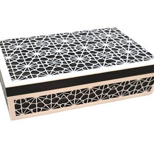Handcrafted In India Bone & Resin Shiraz Pattern Keepsake Decorative Box